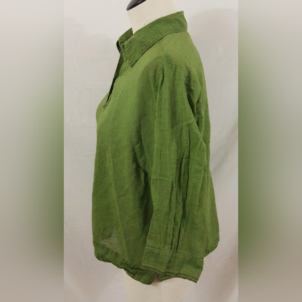 Relativity Women's Green Semi Sheer Blouse Size Large - Picture 3 of 5